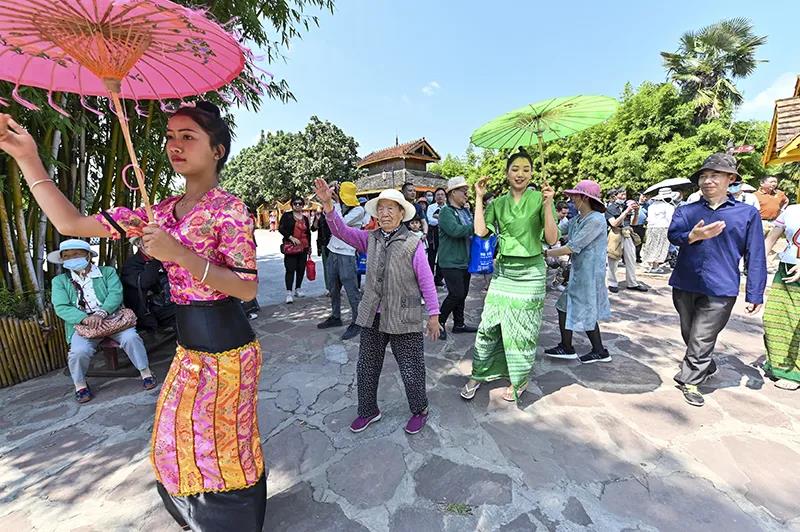 云南民族村 云南民族村